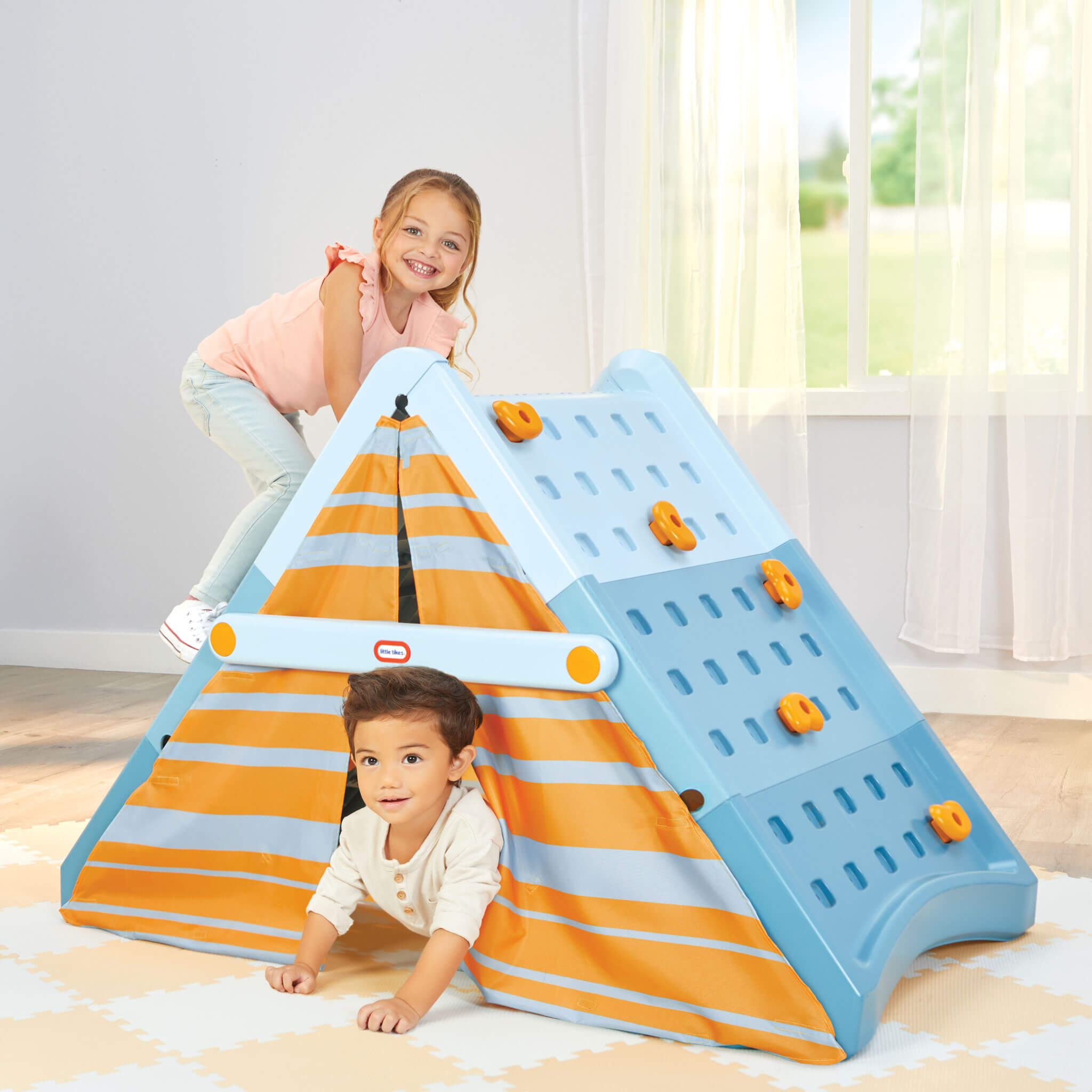 Campin' & Climb Wall - Image 2